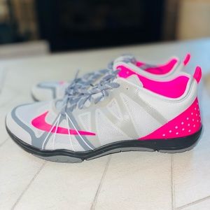 Pink Nike running shoes NWT never worn
